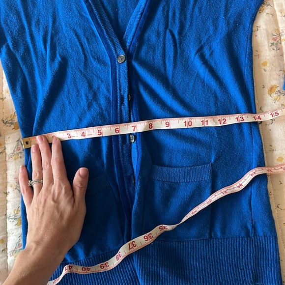 A&F cardigan - Picture 3 of 5